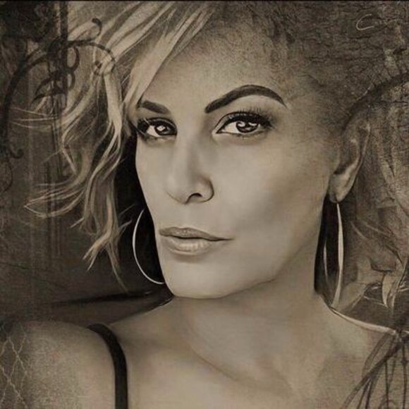 Meet your Posher, Nise - Picture 1 of 3